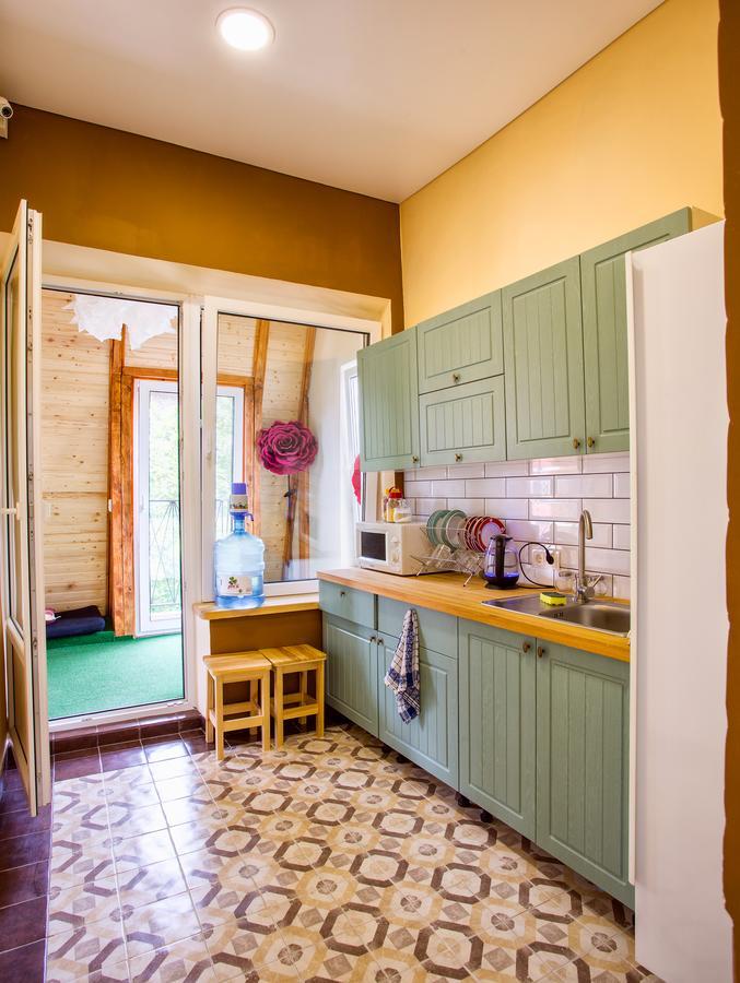 Hostel Tarnopil Тернопил Екстериор снимка
